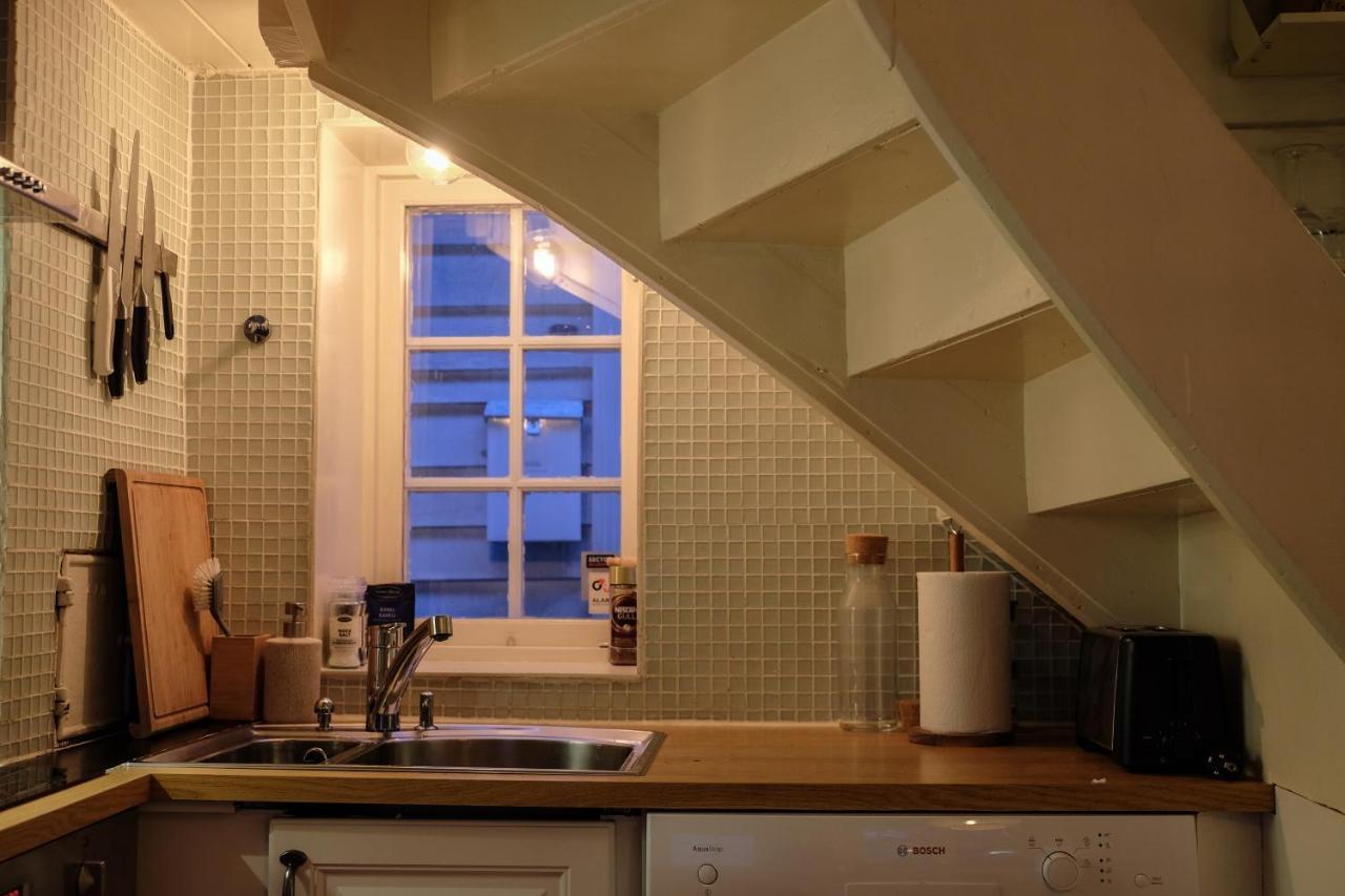 Charming House, Rare Historic House From 1779, Whole House
