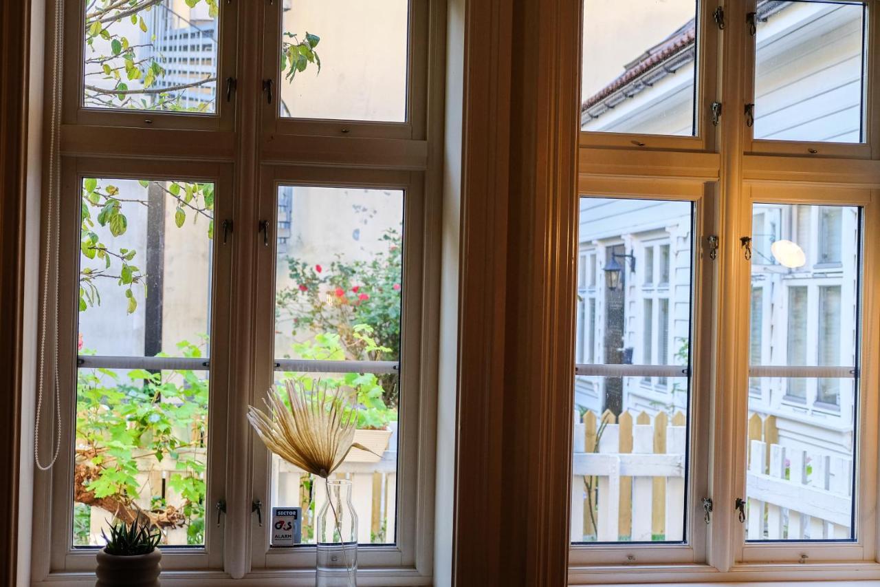 Charming House, Rare Historic House From 1779, Whole House Апартаменты Берген